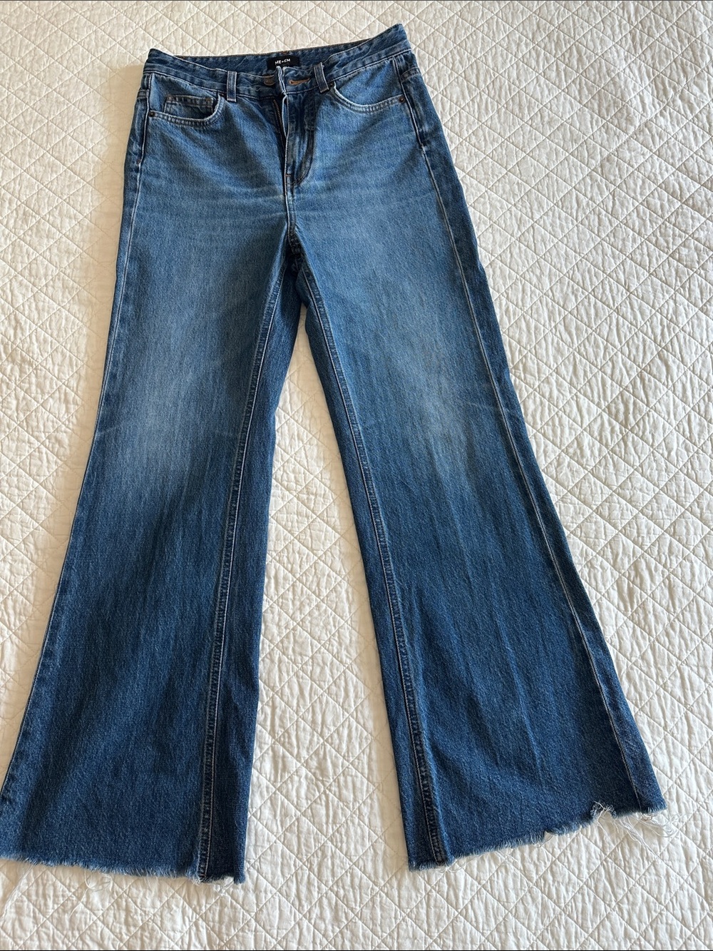 Me and Em High-Rise Wide-Leg Jeans in Medium Blue Denim